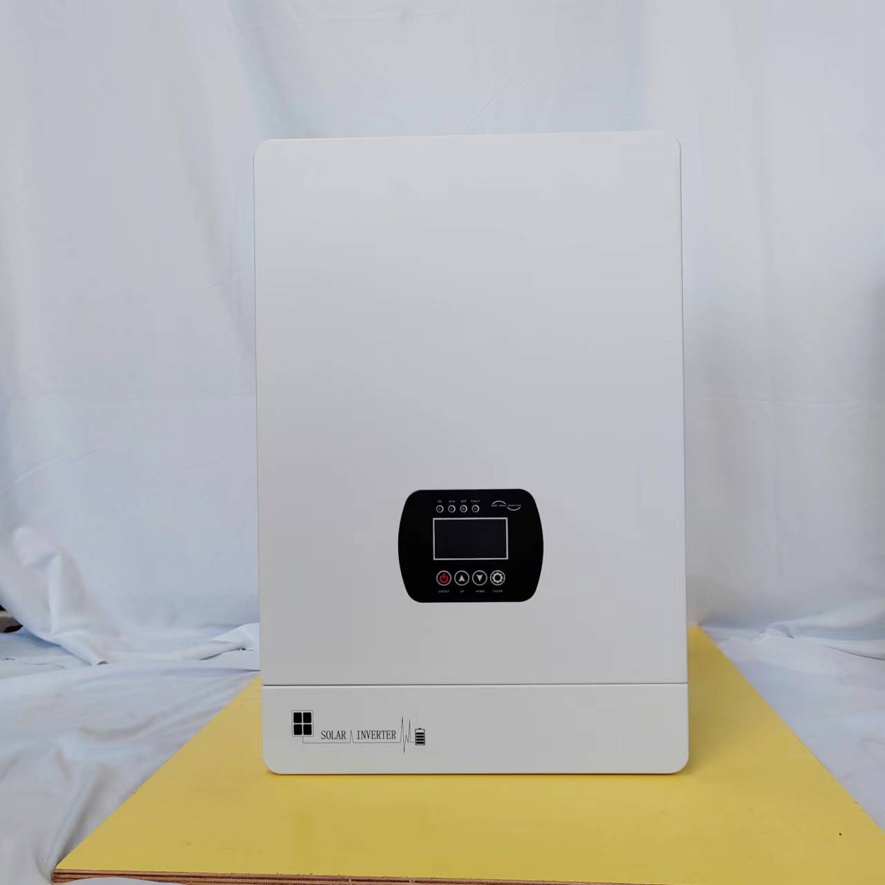 SUN Series Solar Inverter MPPT all in one2000 - 6000W